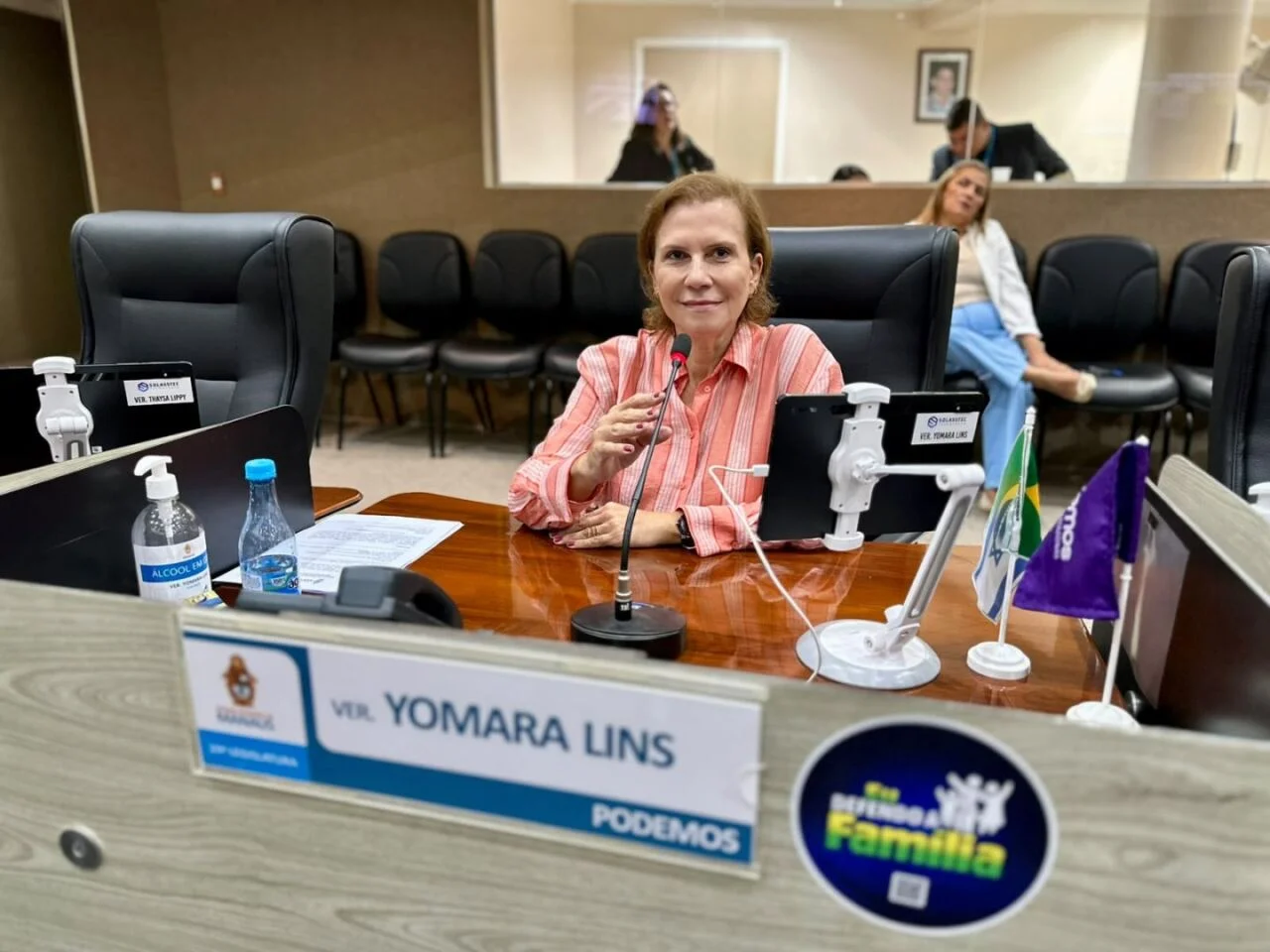Yomara Lins cobra união de esforços para combater queimadas e reduzir impactos da fumaça em Manaus