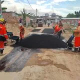 Prefeitura de Manaus recupera pavimento da travessa 33, no Lírio do Vale
