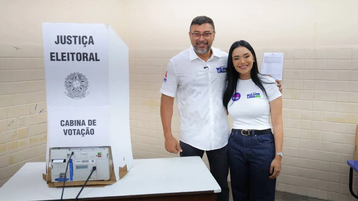 Wilson Lima vota em Manaus e diz confiar no reconhecimento do povo do Amazonas