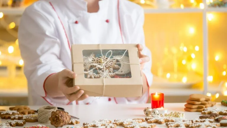 Natal abre oportunidades para confeiteiros ampliarem faturamento com lembranças corporativas