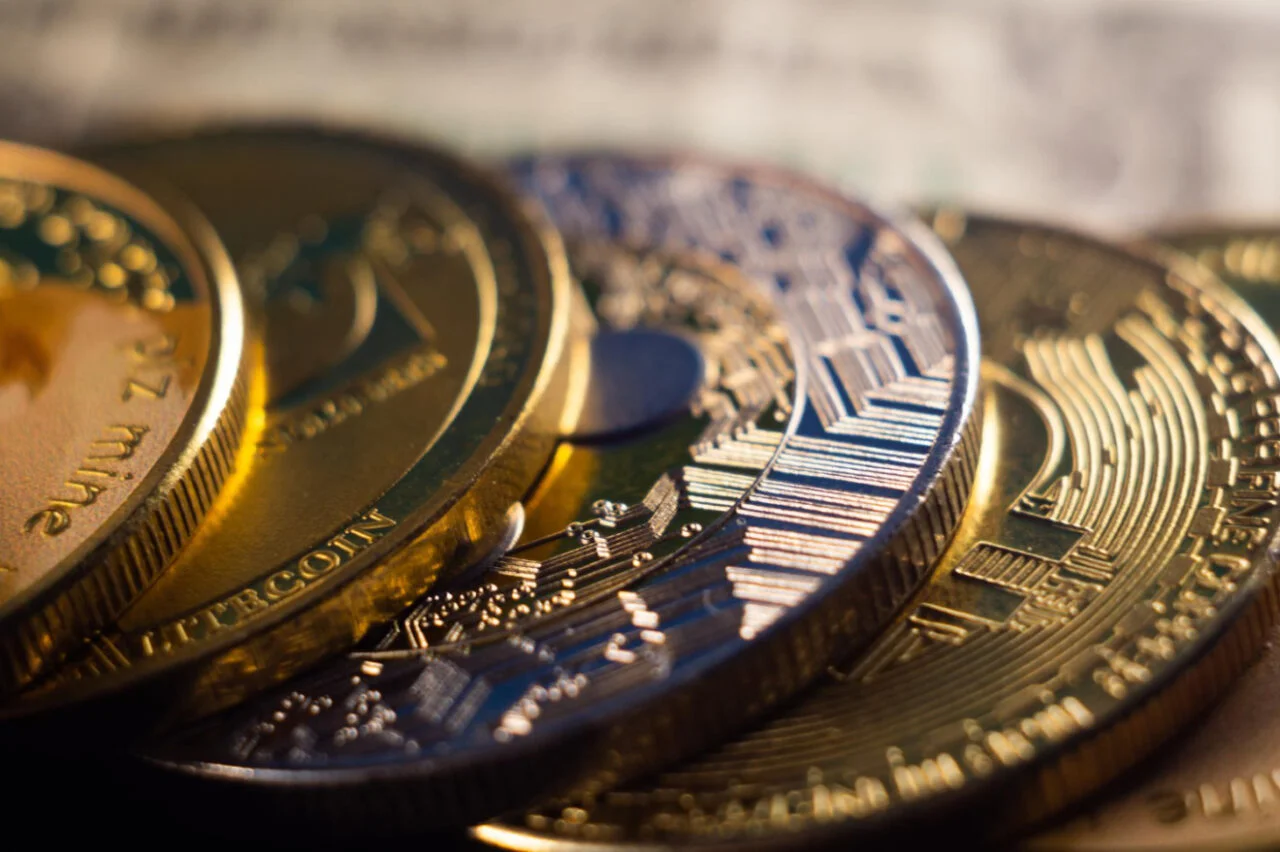 Binance sofre ataque hacker de US$ 6,3 bilhões e suspende saques de criptomoedas