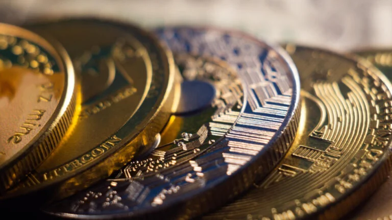 Binance sofre ataque hacker de US$ 6,3 bilhões e suspende saques de criptomoedas