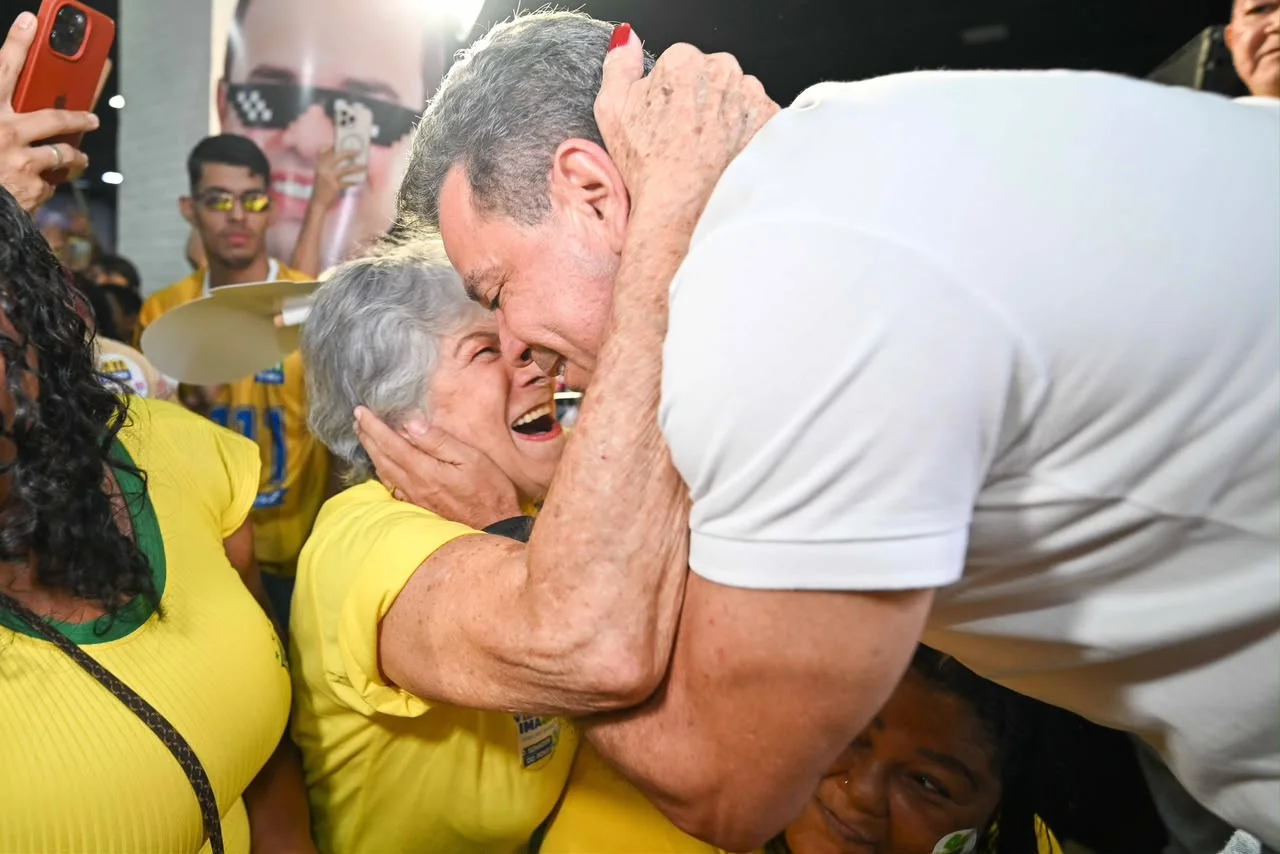Na reta final da campanha, Tadeu de Souza reafirma compromisso com a ZFM, a geração de empregos e mais recursos para o Amazonas: “Não aceitaremos mais migalhas”