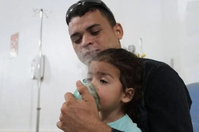 Manaus registra 82 atendimentos de urgência em oito dias devido à densa fumaça de queimadas