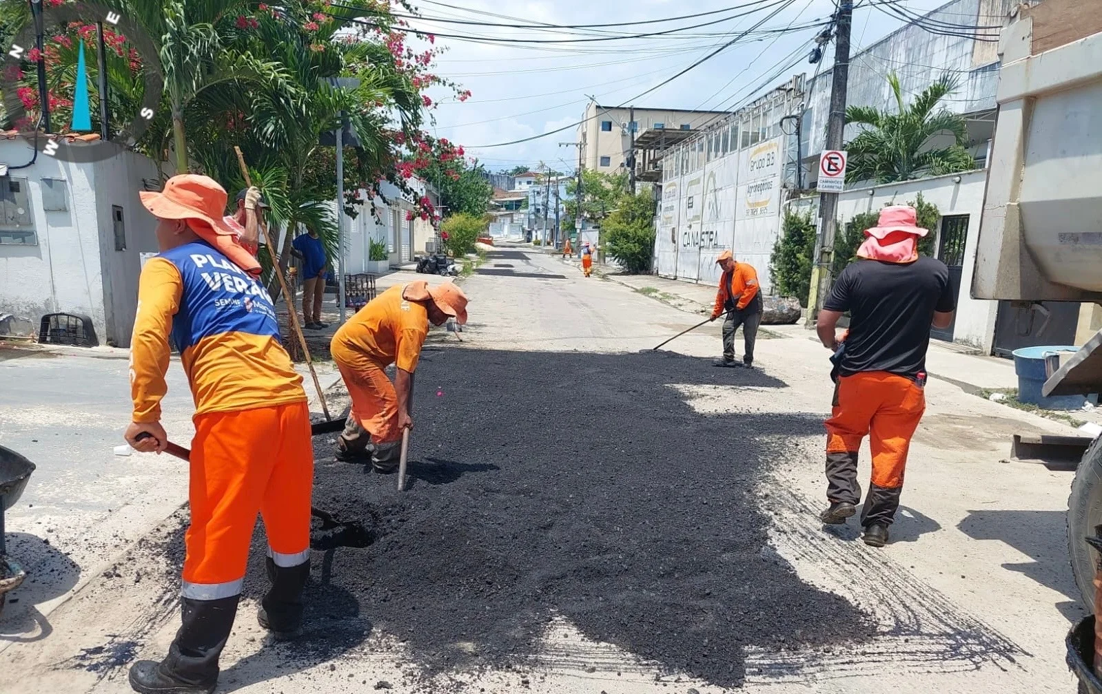  Prefeitura de Manaus conclui recuperação asfáltica da rua Virgínia Wolf, no Parque 10 de Novembro