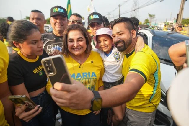 Megacarreata do 22 reúne mais de 5 mil apoiadores de Maria e Flávio nas ruas de Manaus
