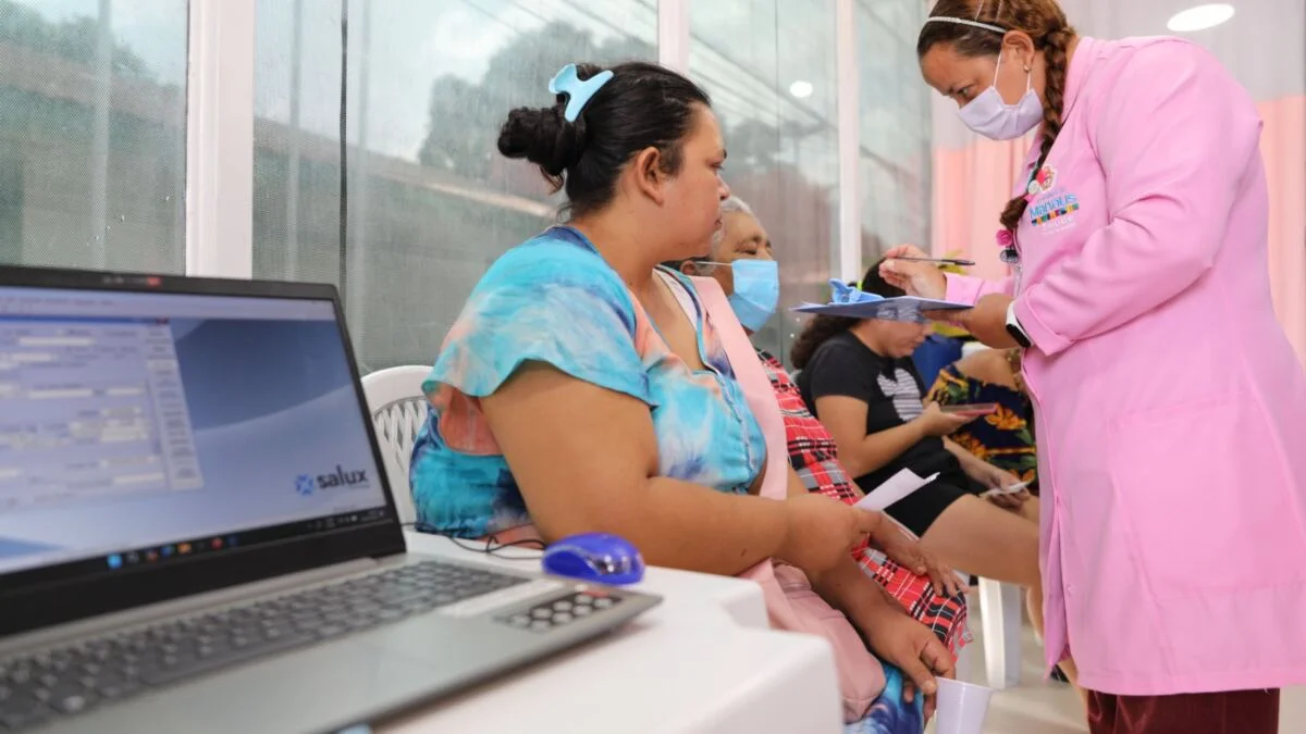 Unidades Móveis de Saúde da Mulher intensificam oferta de atendimentos no shopping Phelippe Daou