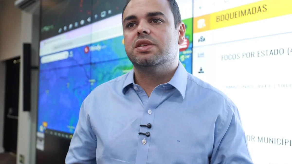 Roberto Cidade agradece apoio de Tarcísio de Freitas e destaca união de esforços para combater incêndios no Amazonas