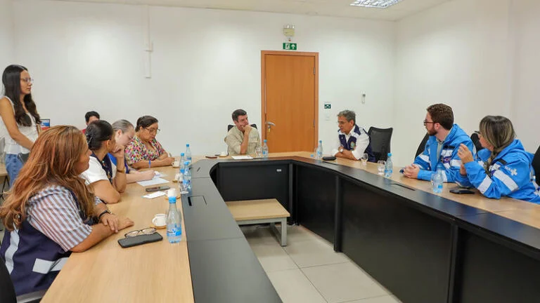 Prefeitura de Manaus reúne com a Força Nacional do SUS e apresenta demandas para reforçar assistência à saúde diante das queimadas e da estiagem que atingem o Amazonas