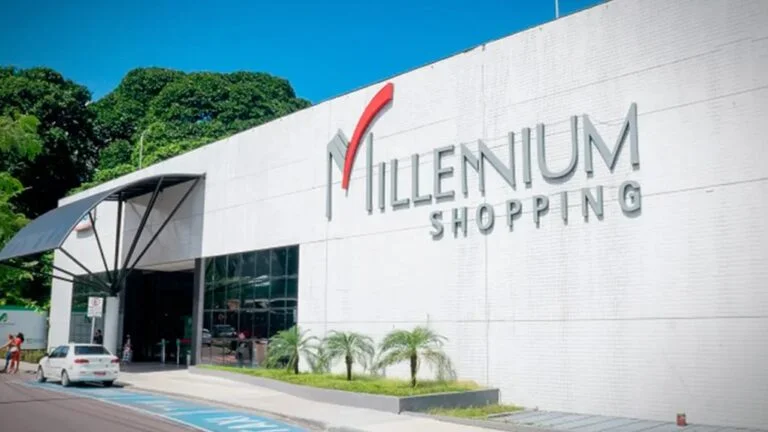 Shoppings de Manaus alteram horários de funcionamento no feriado de Finados; confira o que abre e fecha